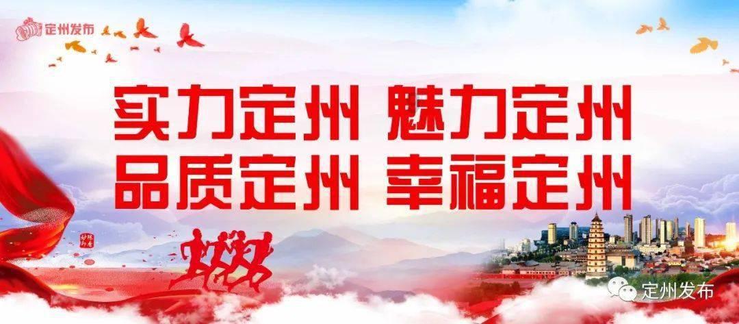 漂亮少女夏日秀